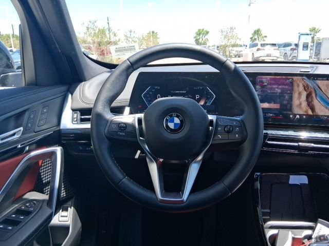 Used 2025 Black BMW xDrive28i image 9