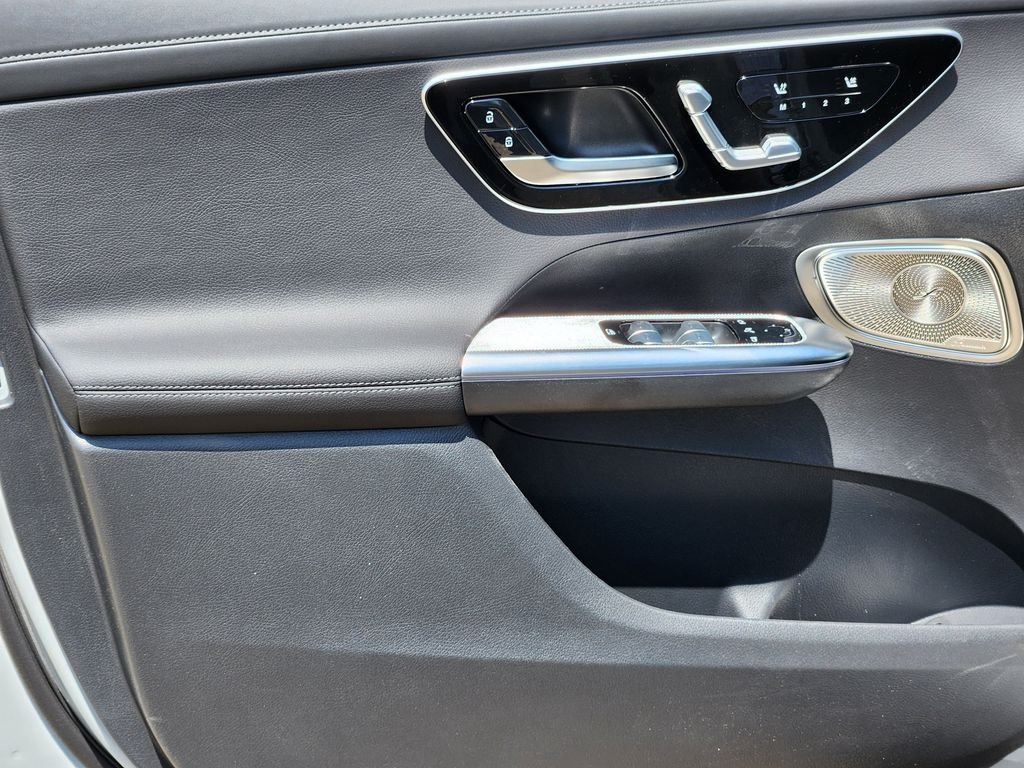 New 2026 MANUFAKTUR Alpine Grey Mercedes-Benz GLC 300 COUPE 4MATIC® image 12