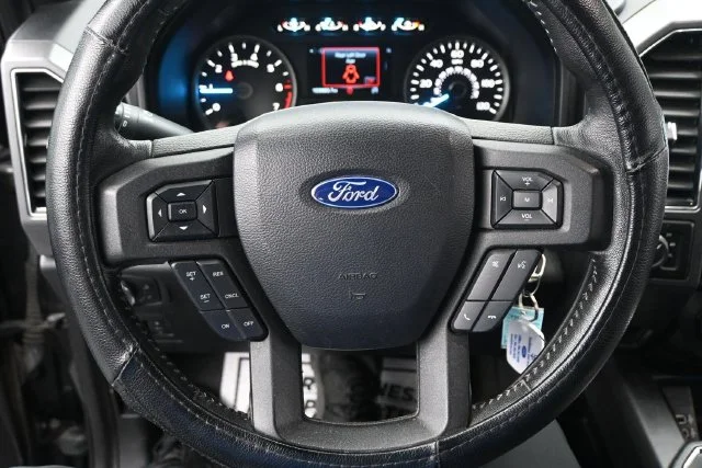 Certified Used 2019 Magnetic Ford XLT image 10