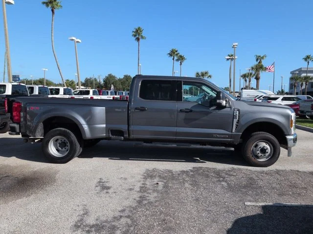 Certified Used 2026 Gray Metallic Ford XLT image 3