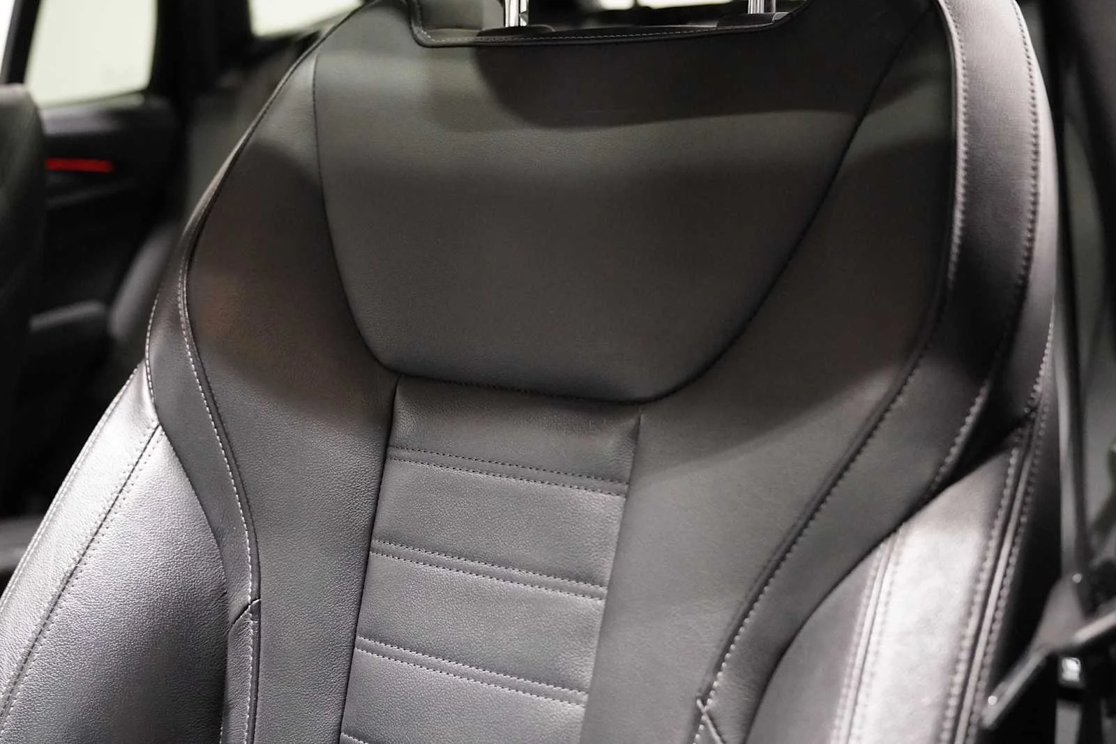Used 2022 Dark Graphite Metallic BMW M40i image 13