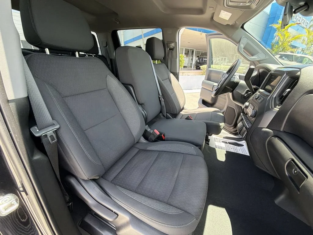 Used 2023 Dark Ash Metallic Chevrolet Custom image 35
