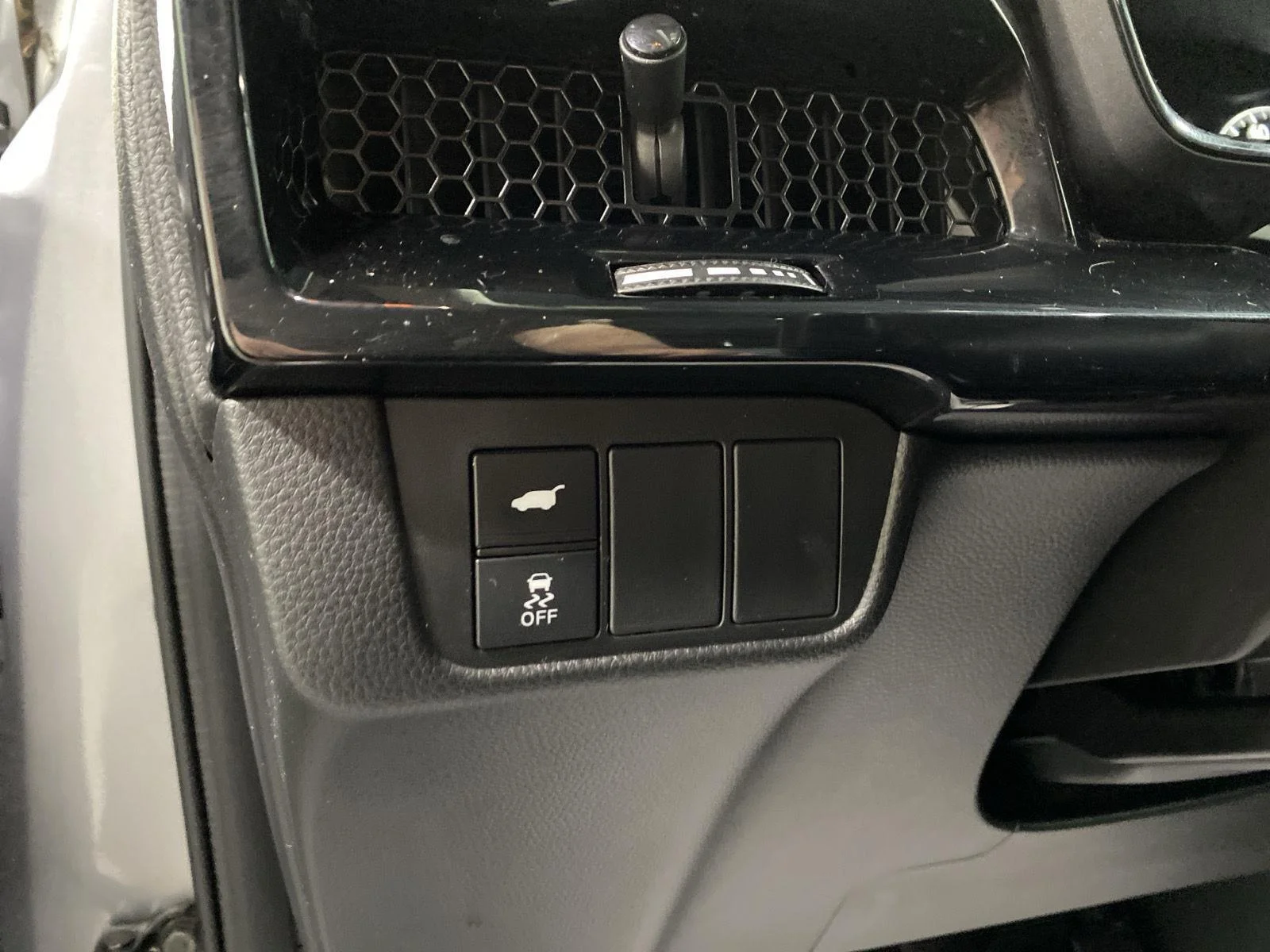Used 2023 Lunar Silver Metallic Honda EX-L image 22
