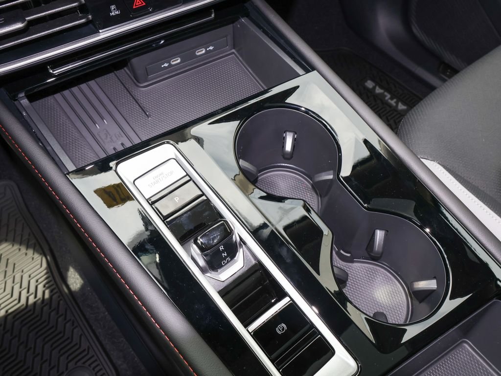 New 2026 Black Volkswagen 2.0T Peak Edition image 27
