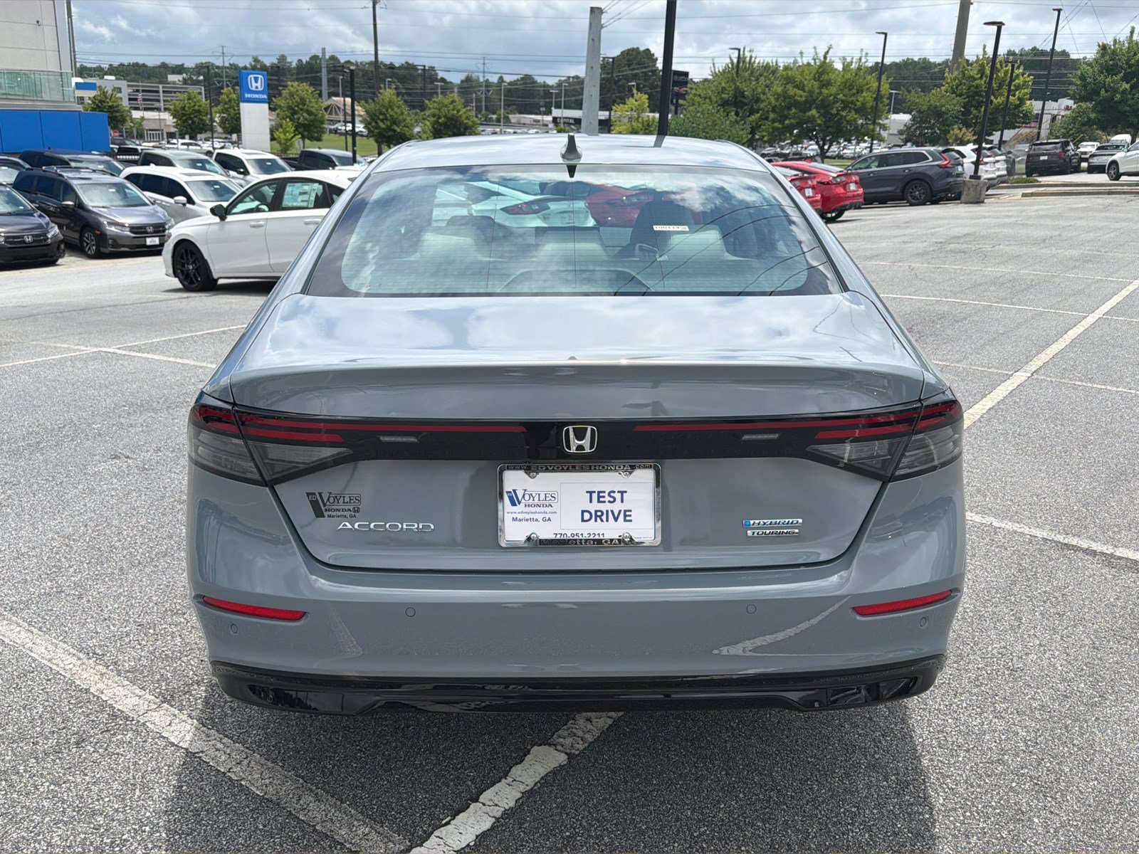 New 2026 Urban Gray Pearl Honda Touring image 6