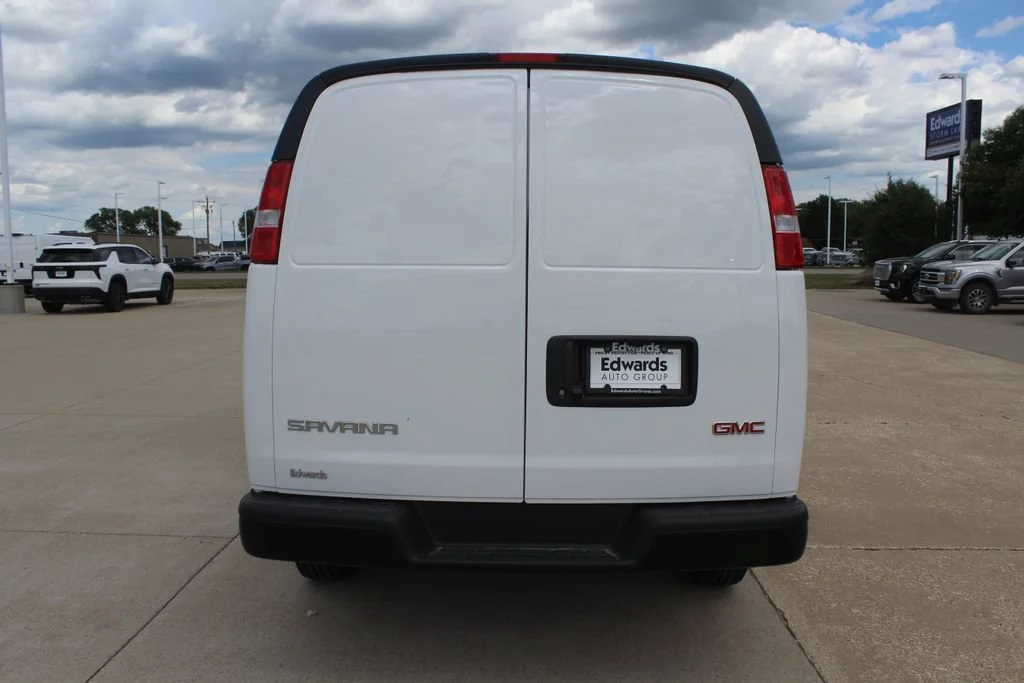 New 2026 Summit White GMC Work Van image 4