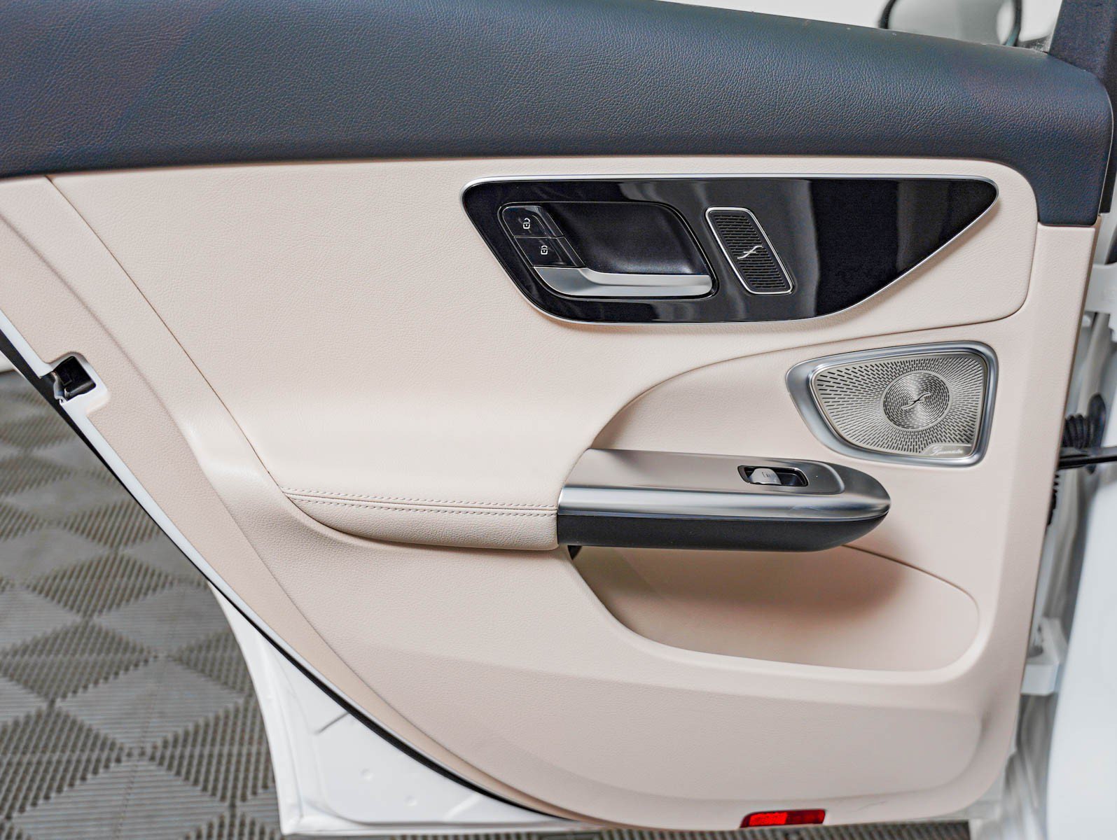 Certified Used 2023 Polar White Mercedes-Benz C 300 Sedan image 20