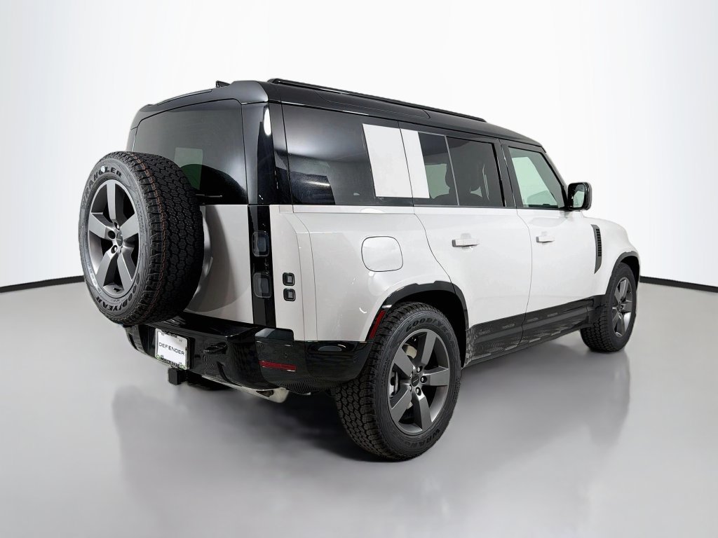 New 2026 Borasco Grey Land Rover X-Dynamic SE image 5