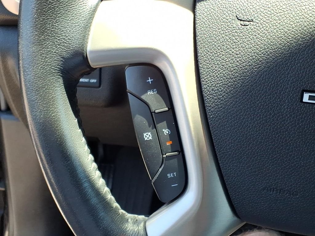 Used 2014 Iridium Metallic GMC Denali image 21