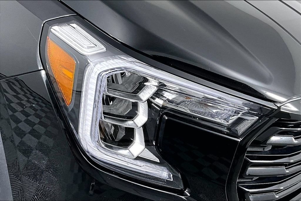 2024 GMC Terrain SLE - Photo 29