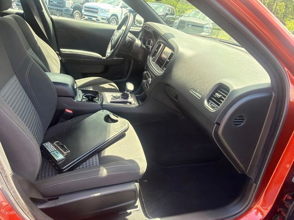 Used 2023 Orange Dodge SXT image 24