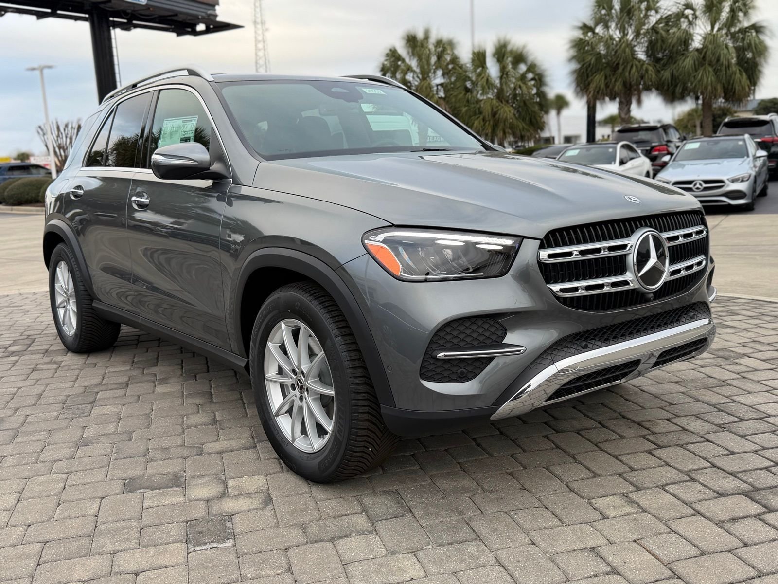 New 2026 Selenite Gray Metallic Mercedes-Benz GLE 350 image 7