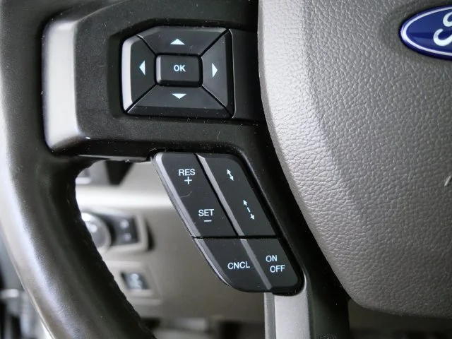 Used 2018 White Ford Limited image 27