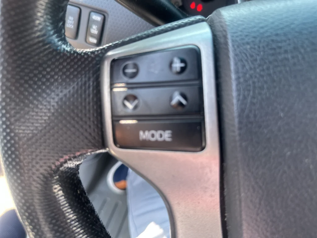 Used 2012 Black Toyota Base V6 (A5) image 4