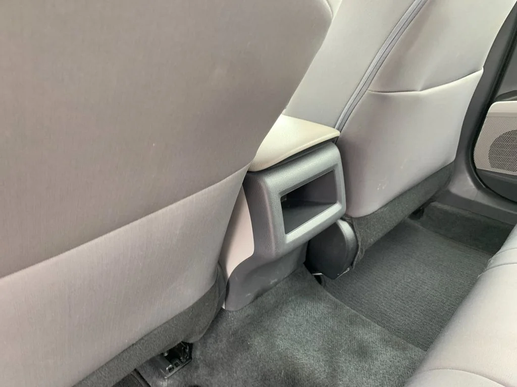 Used 2022 White Toyota LE image 15
