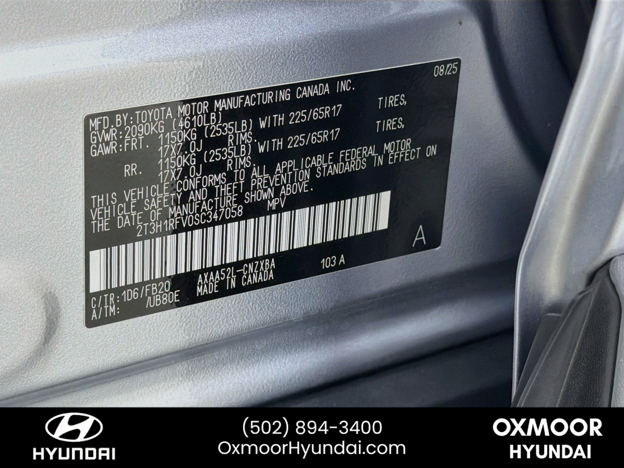 Used 2025 Silver Sky Metallic Toyota LE image 31