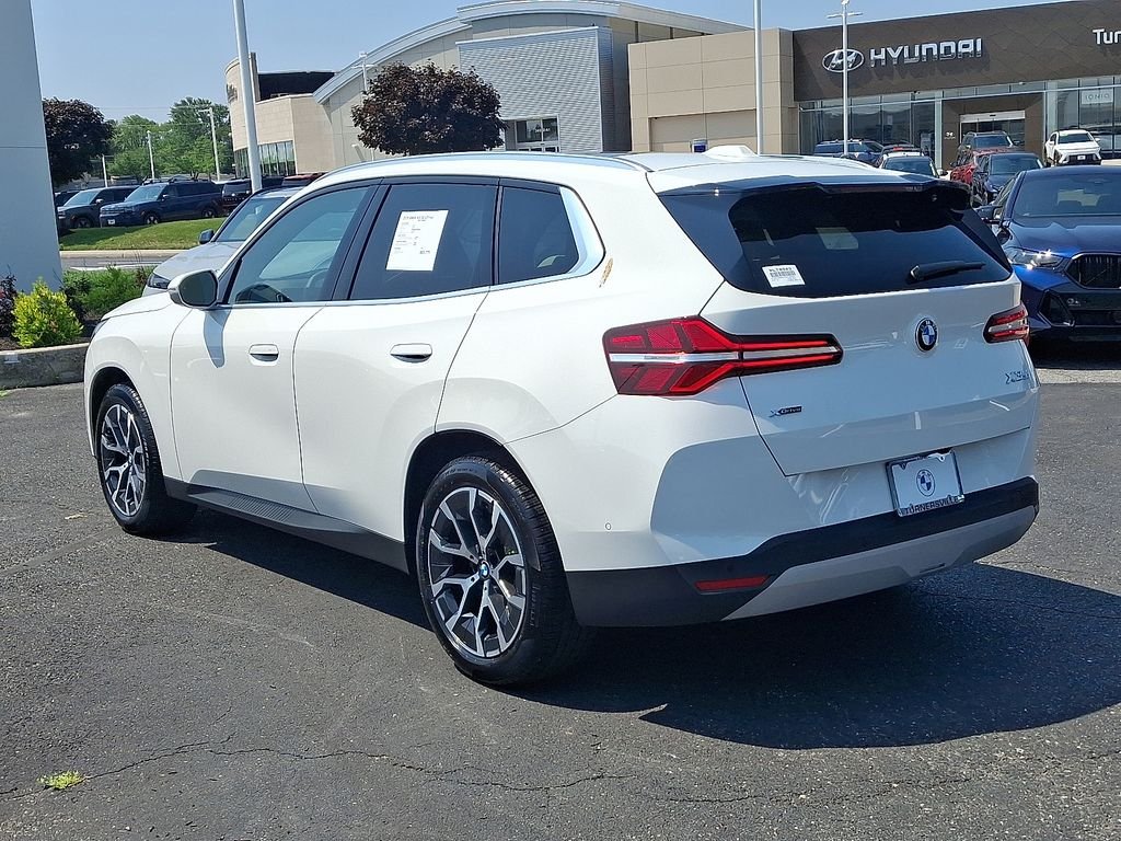 Certified Used 2026 Alpine White BMW 30 xDrive image 4