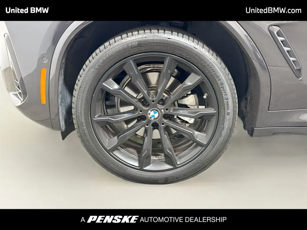 Certified Used 2024 Dark Graphite BMW xDrive30i image 9