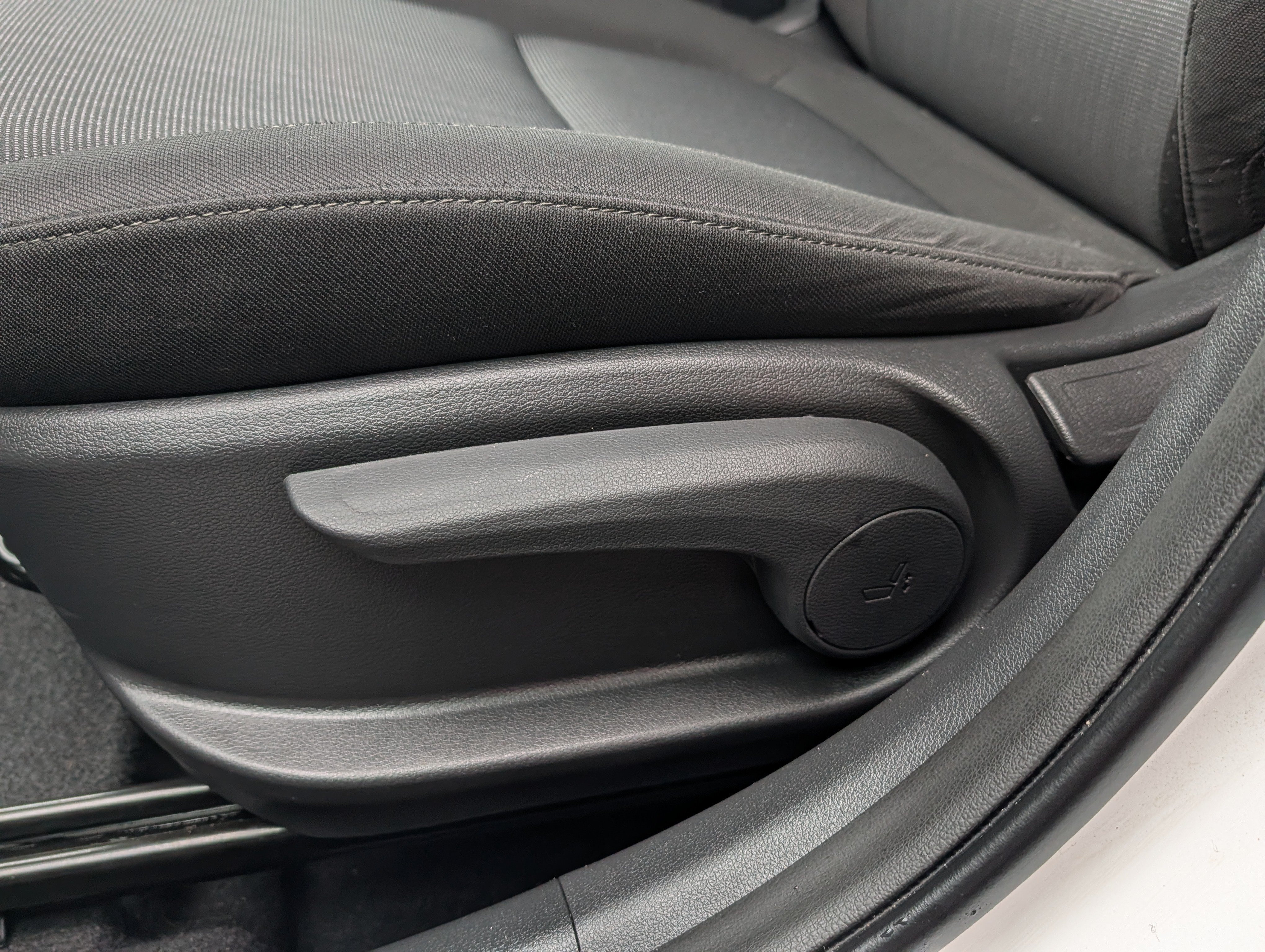 2022 Hyundai Kona SEL - Photo 20
