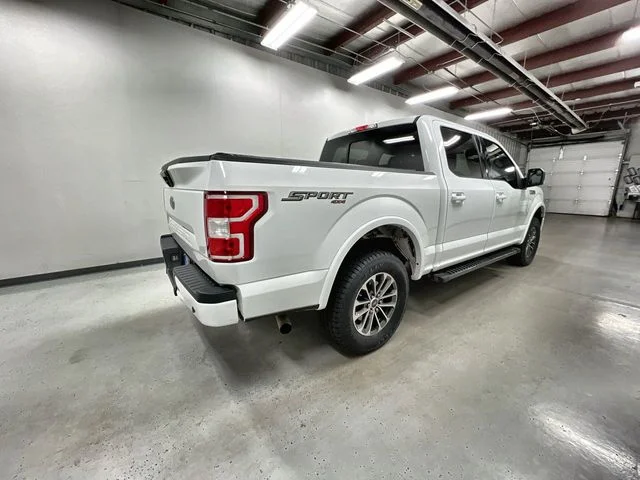 Used 2018  Ford XLT image 8
