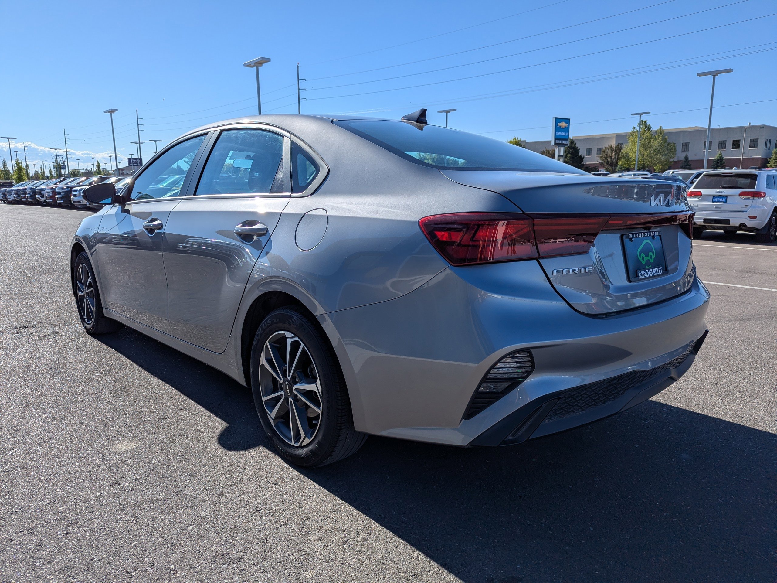 2023 Kia Forte LXS - Photo 28