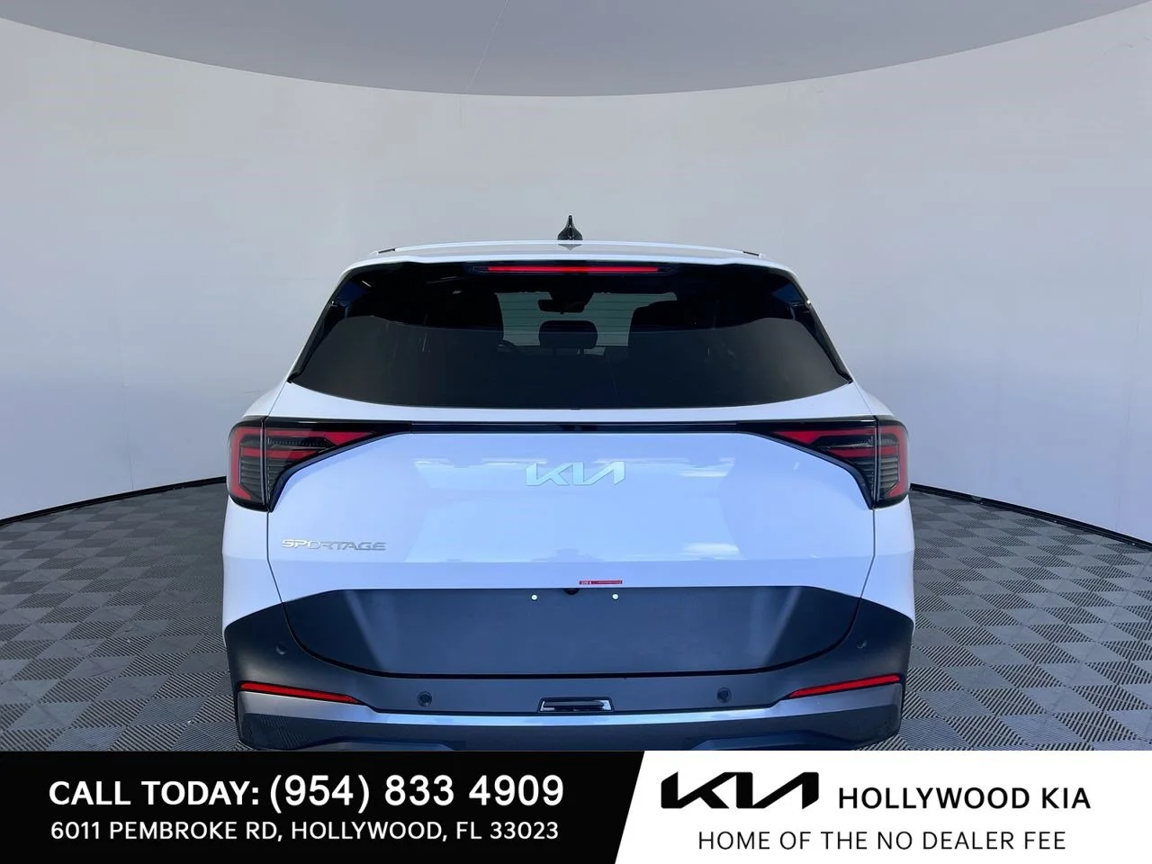 New 2026 Glacial White Pearl Kia LX image 4