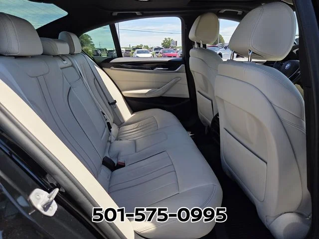 Used 2021 Black BMW 540i image 17