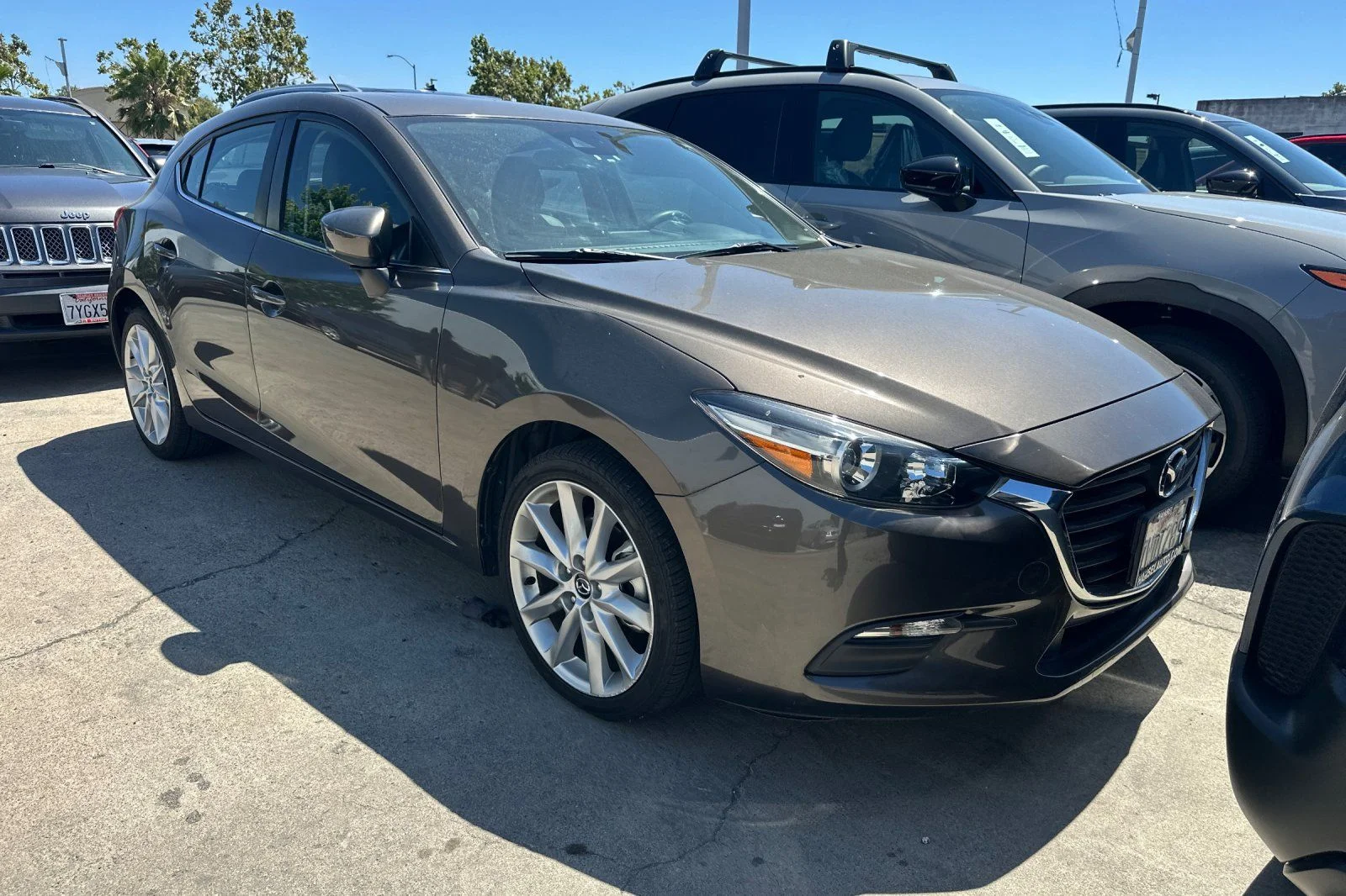 Used 2017 Silver Mazda Touring 2.5 image 2