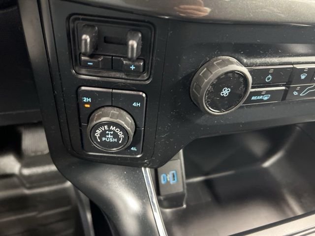 Used 2023 Atlas Blue Metallic Ford XL image 19