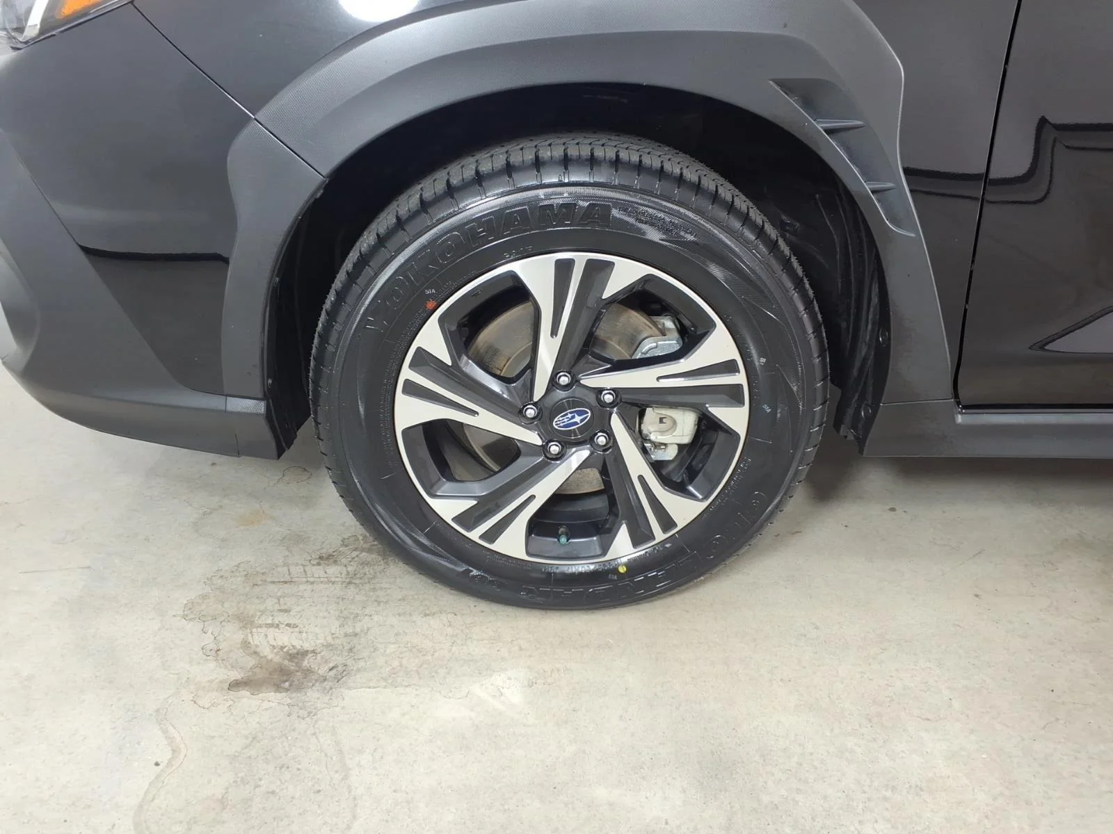 Certified Used 2024 Crystal Black Silica Subaru Premium image 15