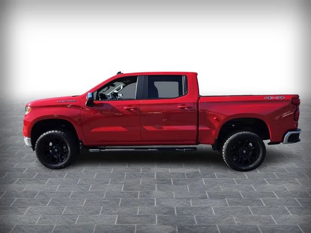 Used 2025 Red Hot Chevrolet LT image 4