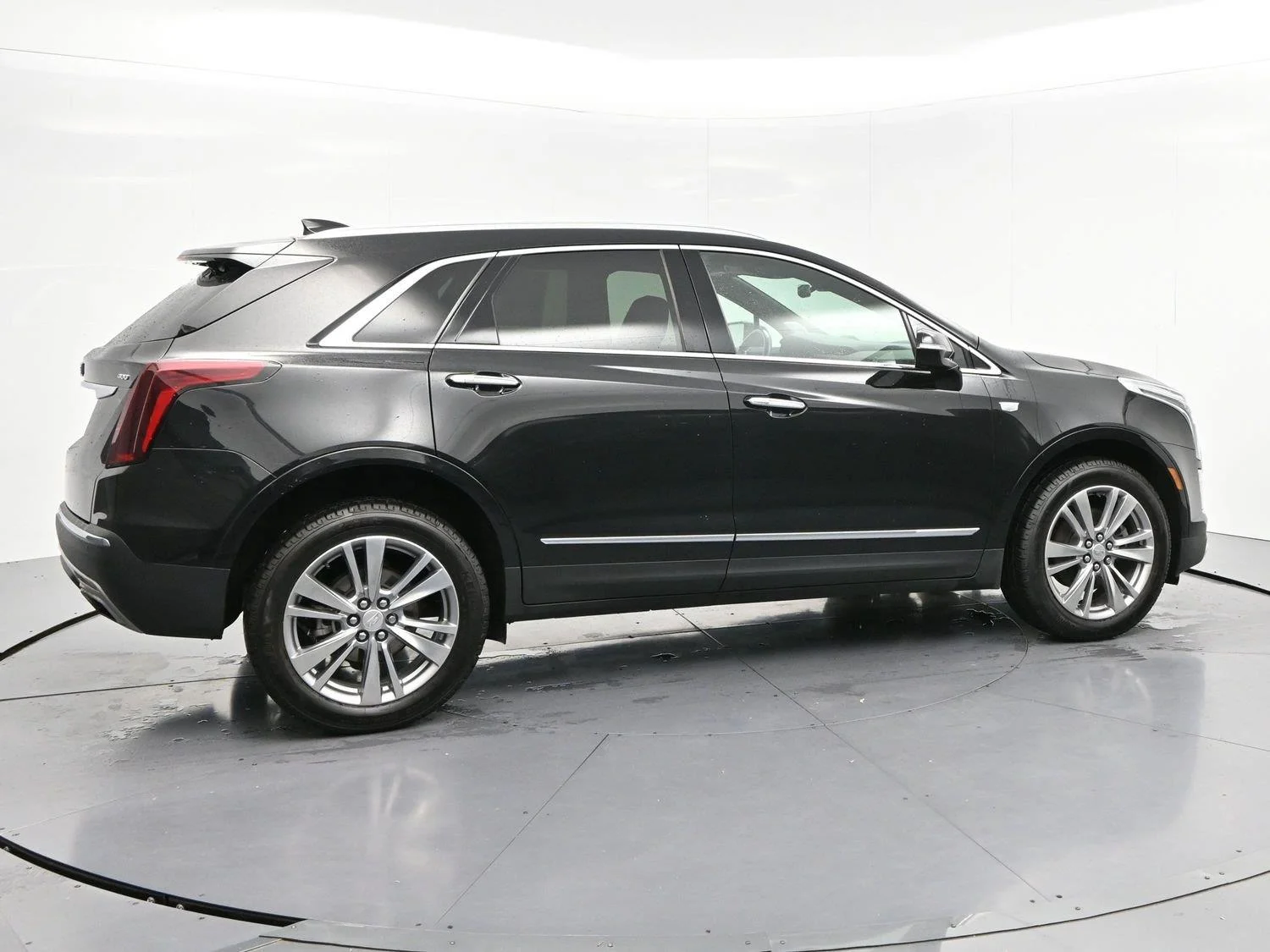 Used 2024 Stellar Black Metallic Cadillac Premium Luxury image 8