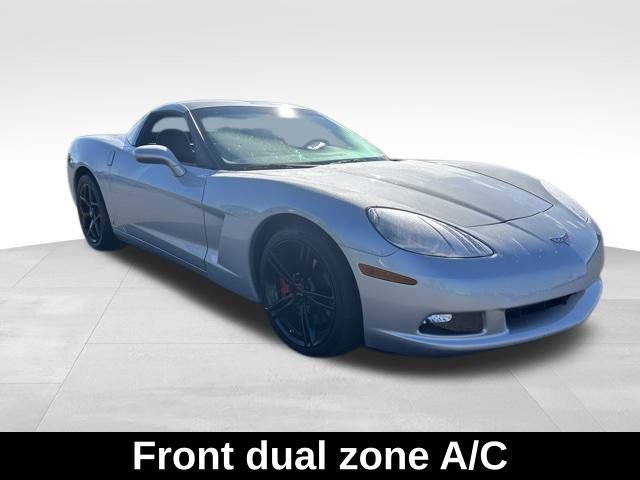 2009 Chevrolet Corvette Base photo 3