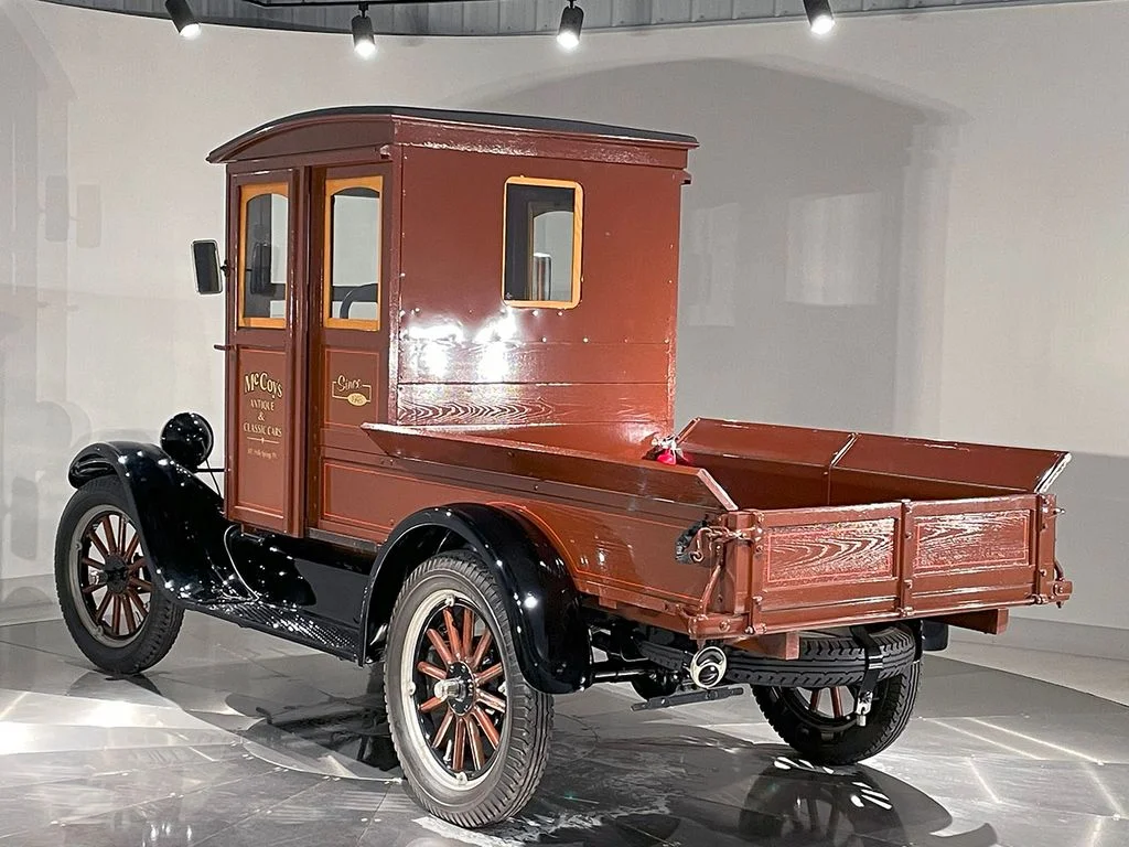 Used 2027  Ford  image 14