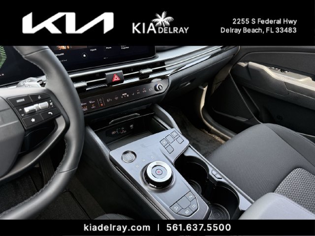 New 2027 Fusion Black Kia S image 24