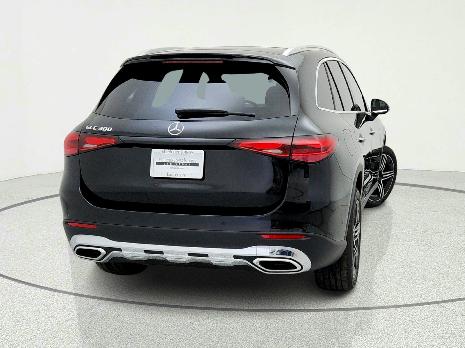 New 2026 Black Mercedes-Benz GLC 300 SUV image 10
