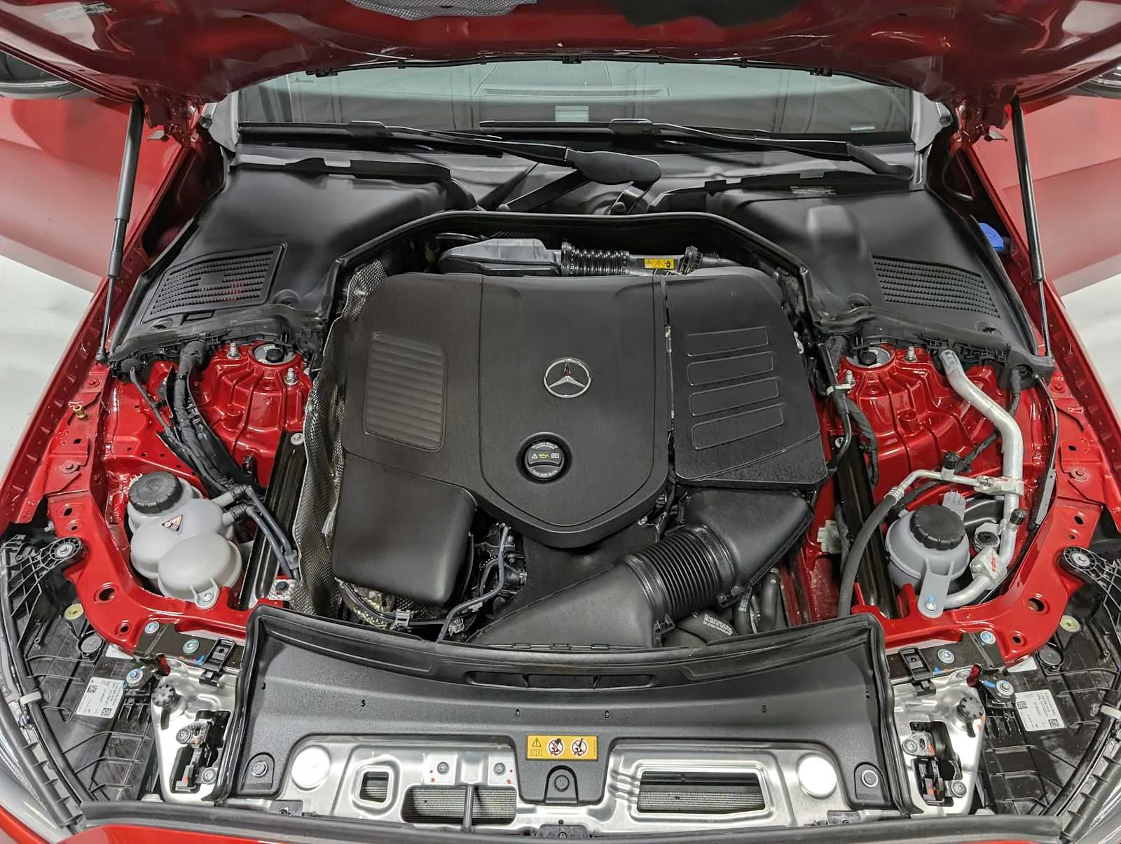Certified Used 2023 MANUFAKTUR Cardinal Red Metallic Mercedes-Benz C 300 image 14