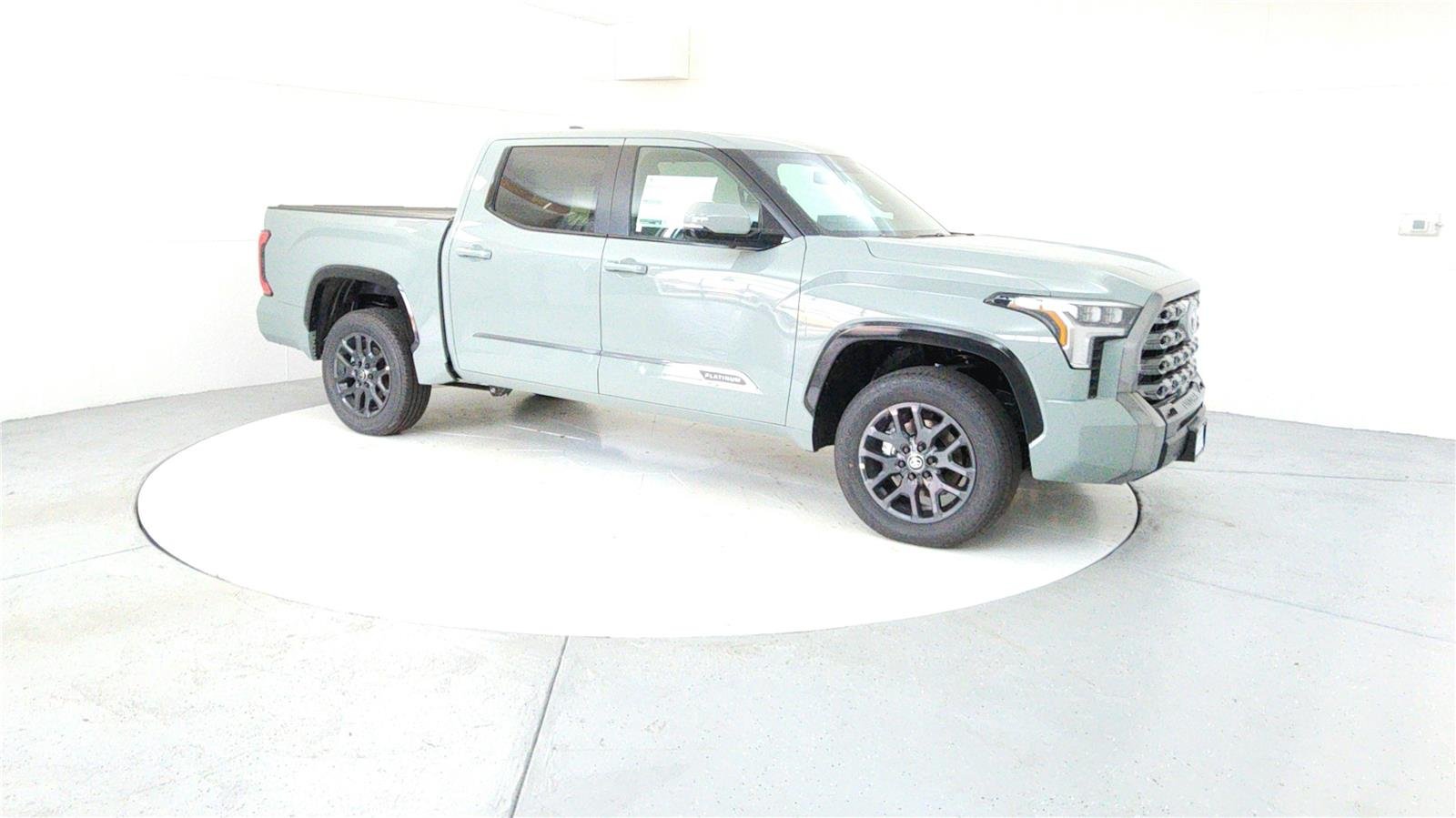 2025 Toyota Tundra Platinum - Photo 7