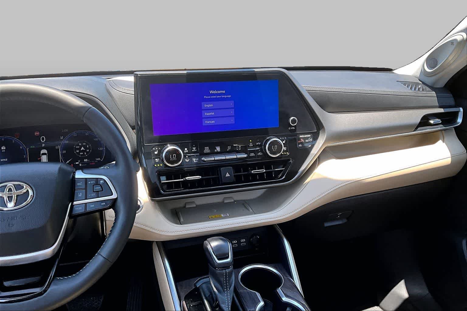 Used 2023 Blueprint Toyota Limited image 7