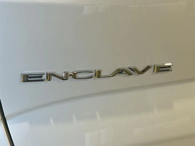 Used 2024 White Frost Tricoat Buick Essence image 29