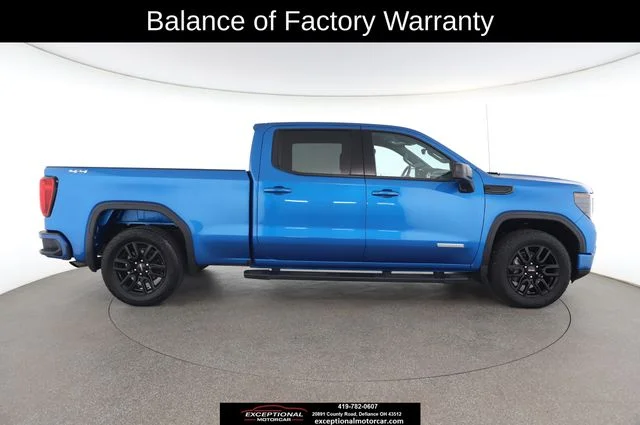 Used 2023 Blue GMC Elevation image 23