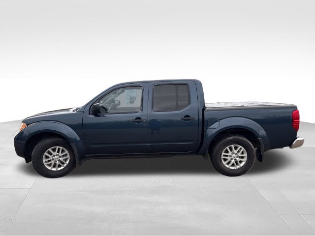 Used 2019 Blue Nissan SV image 4