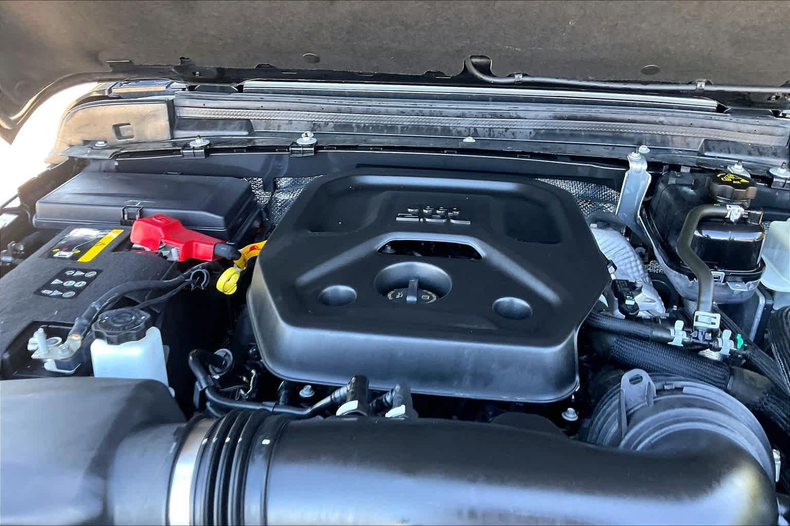 Used 2024 Black Clearcoat Jeep Sahara image 30