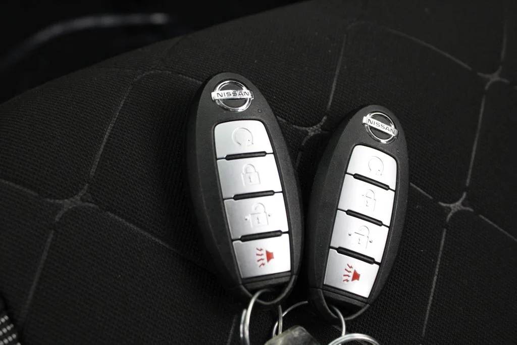 Certified Used 2020 Silver Nissan SV image 28