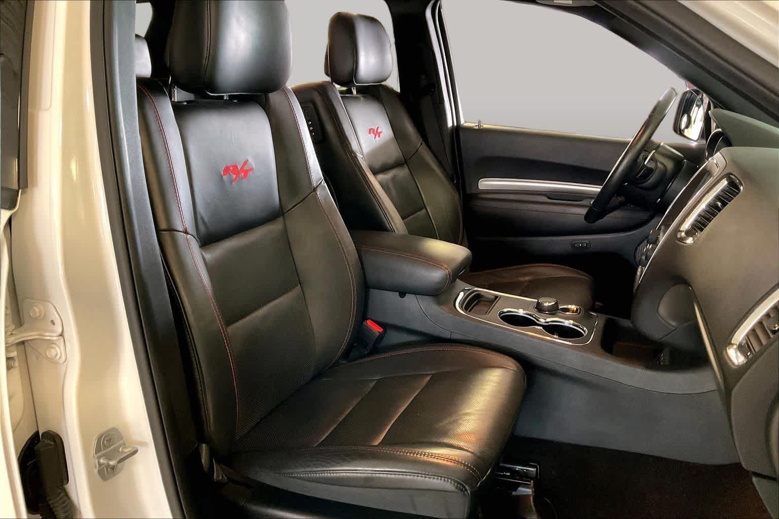 Used 2014 Bright White Clearcoat Dodge R/T image 8