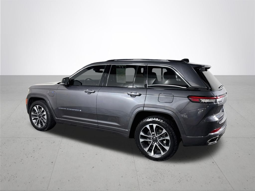 Certified Used 2023 Gray Jeep Overland 4xe image 9