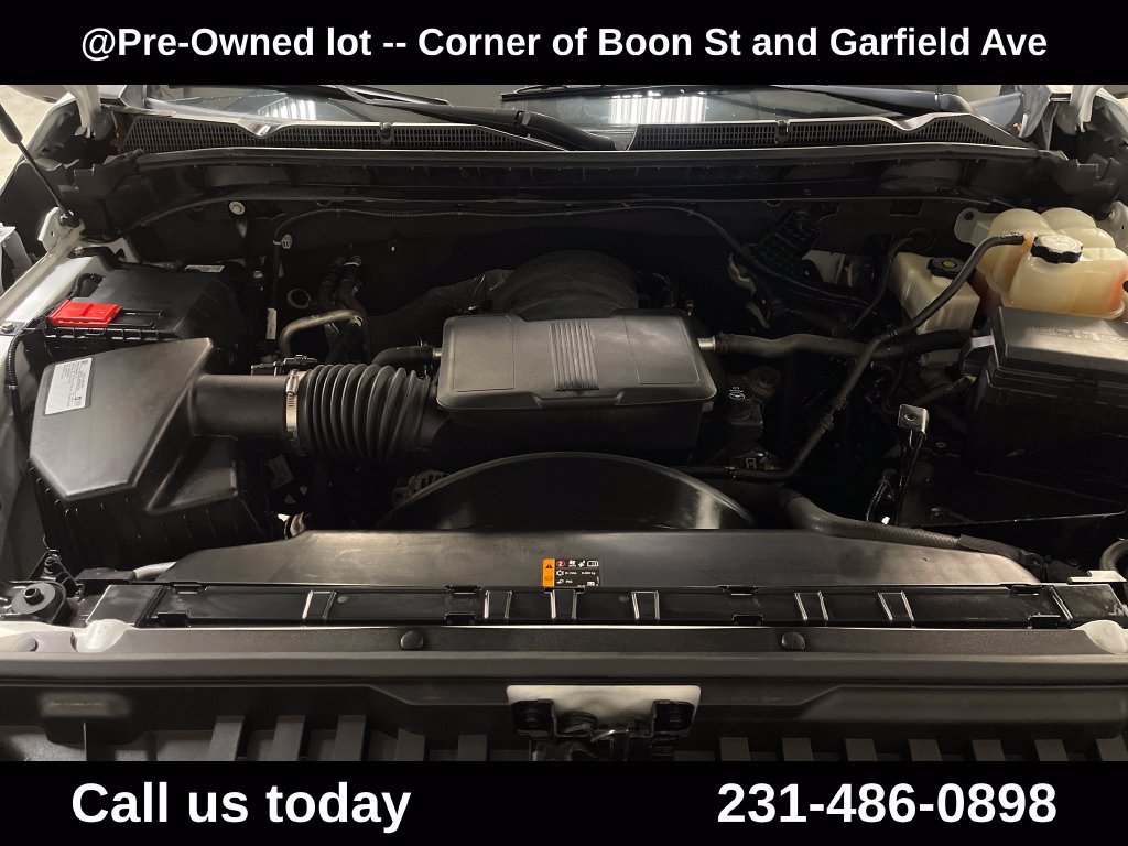 Used 2020 White GMC Denali image 10