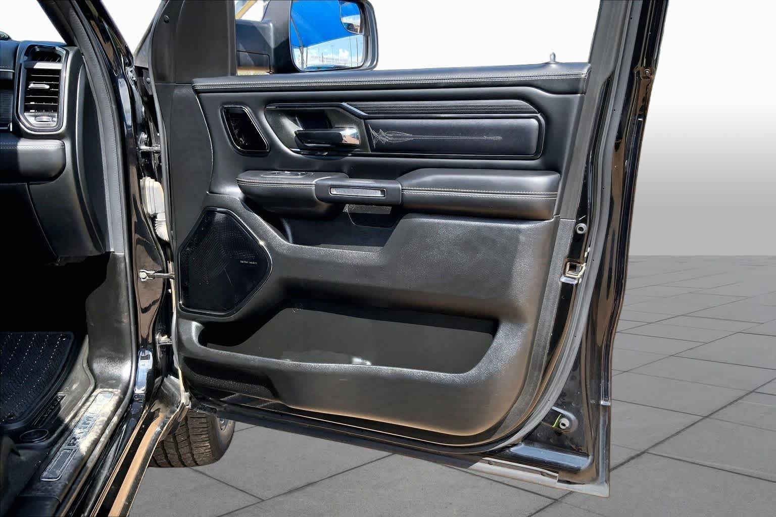 Used 2023 Diamond Black Crystal Pearlcoat Ram Limited image 23