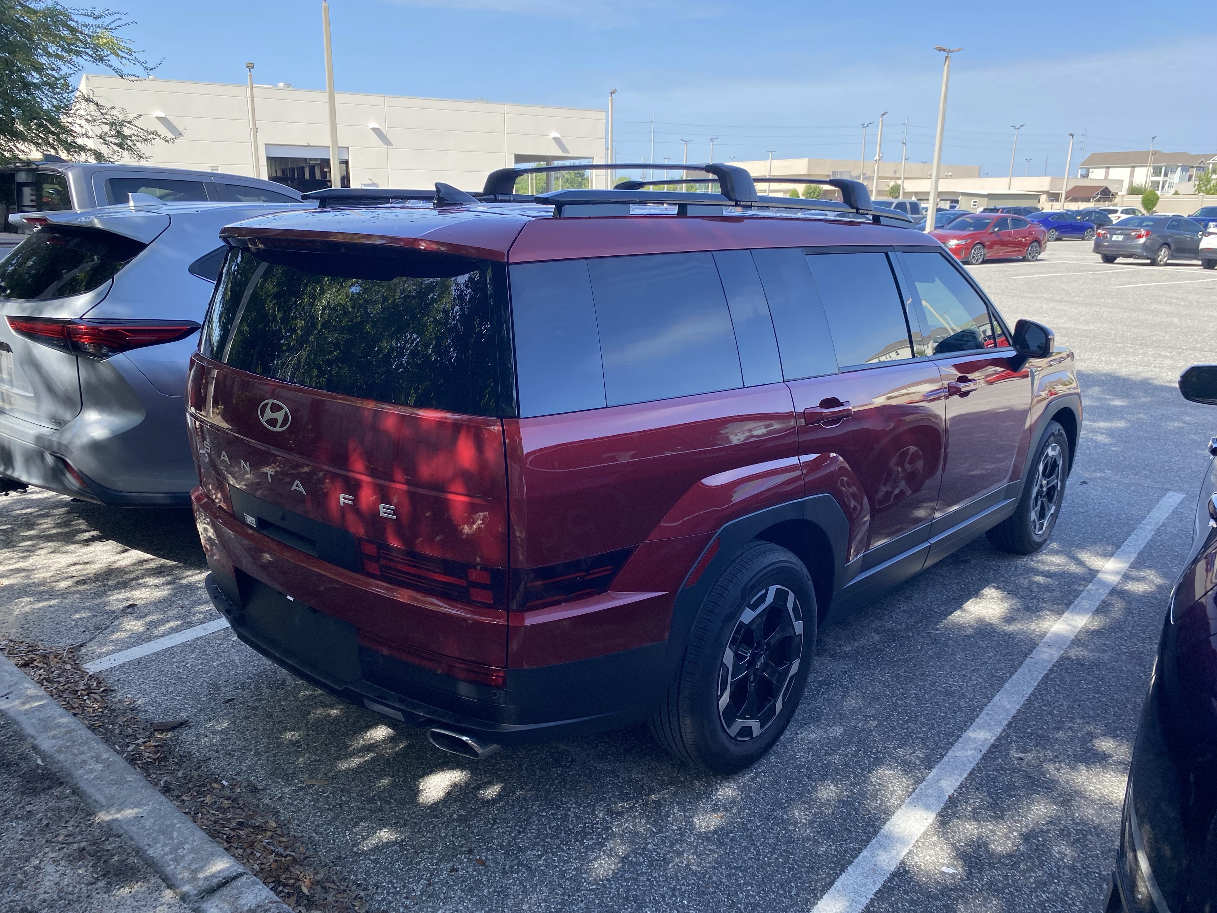 Used 2025 Ultimate Red Hyundai SEL image 6