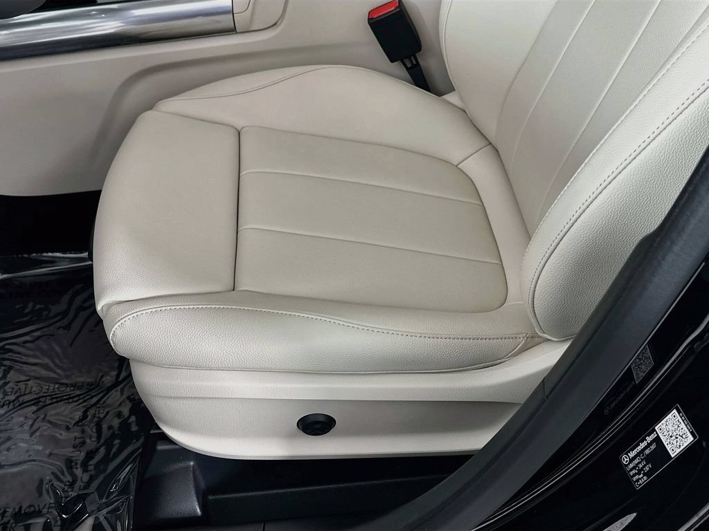 New 2026 Night Black Mercedes-Benz GLA 250 image 51